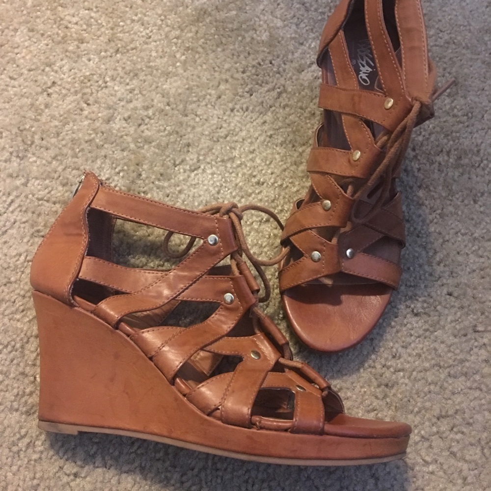 Mossimo wedges